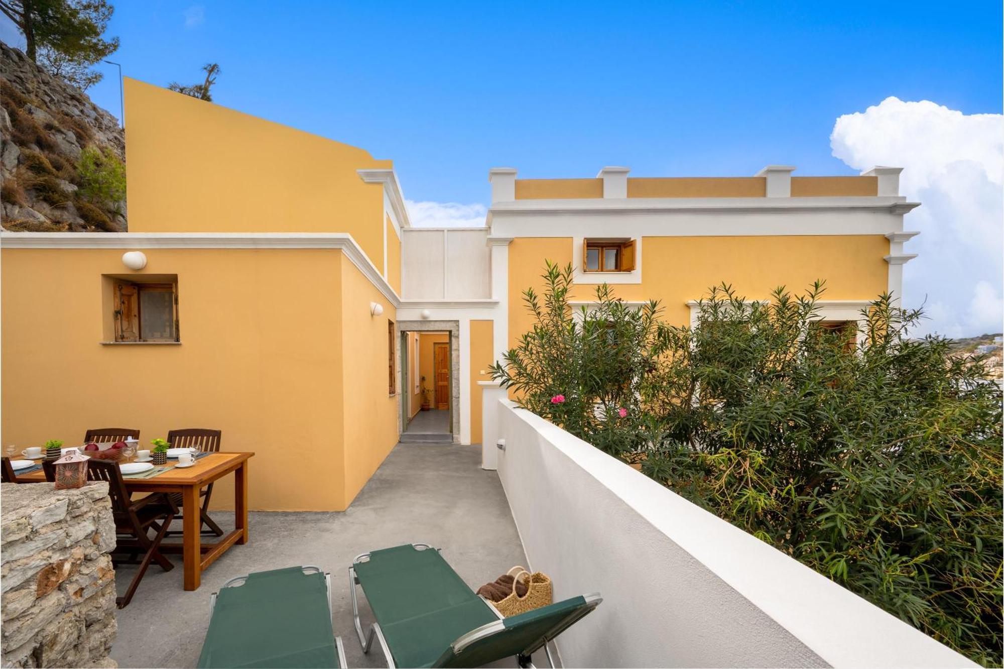 Over The Sea Apartments Сими Экстерьер фото