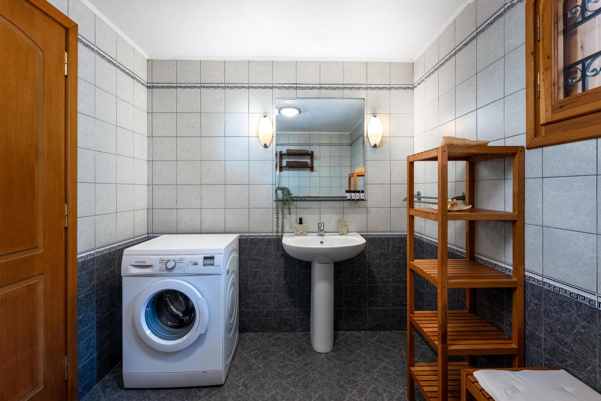 Over The Sea Apartments Сими Экстерьер фото